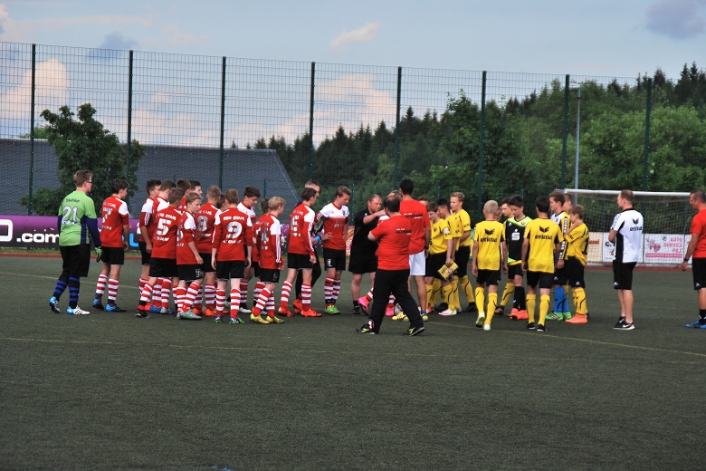 780x520Abschiedsspiel Dustin 22.6 (16).JPG